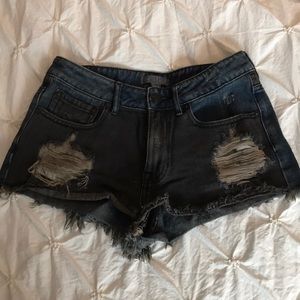 Kendall + Kylie distressed shorts.